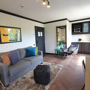Ξενοδοχείο με διαμερίσματα Getaway Brussels Airport ***
